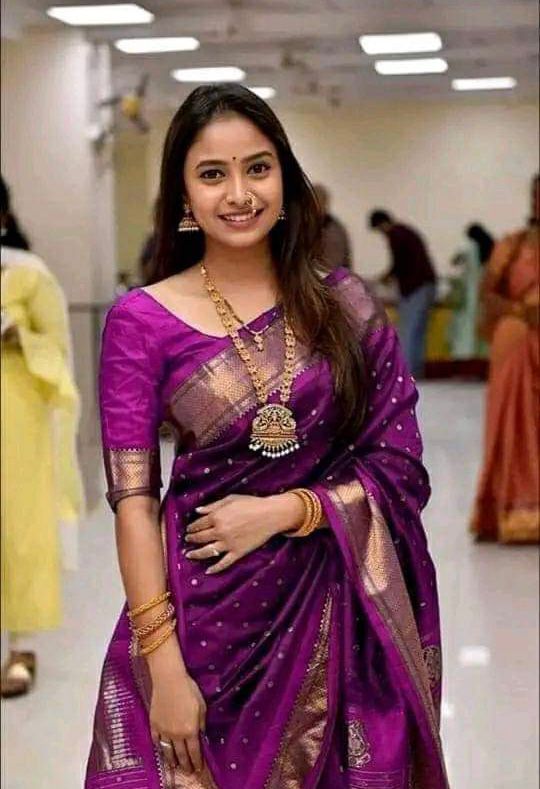 Stylish Purple Soft Silk Saree With Beauteous Blouse Piece
